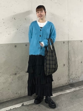 「アイテム（ポーチ）」を使った、bprbeamsさん（レディース・164cm）の秋コーディネート