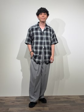 「SENSE OF PLACE by URBAN RESEARCH(センスオブプレイスバイアーバンリサーチ)の『イージーケア/速乾』サマー2タックワイドテーパードパンツ(その他パンツ、グレー系)」を使った、kai0053さん(メンズ・166cm)の春コーディネート