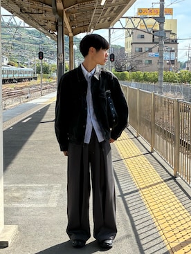 「アイテム（スラックス）」を使った、倉庫さん（メンズ・175cm・10代）の秋コーディネート