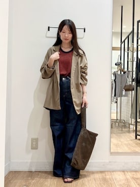「アイテム（タンクトップ）」を使った、MIYAKEさん（レディース・153cm）の秋コーディネート