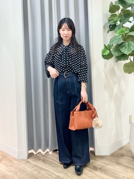 「アイテム（チャーム）」を使った、MIYAKEさん（レディース・153cm）の秋コーディネート