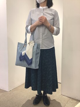 「ライトブルー」｜「アイテム（財布/小物）」を使った、Echikafit東京さん（レディース・160cm）の春コーディネート