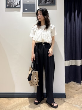 「grove（グローブ）のレースフリルキャミソール（タンクトップ、ホワイト系）」を使った、ayakaさん（レディース・158cm）の夏コーディネート