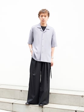 「STUDIOUS（ステュディオス）のアイテム（パンツ）」を使った、白鳥巧史さん（メンズ・170cm）の夏コーディネート