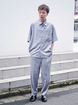 「STUDIOUS（ステュディオス）のアイテム（パンツ）」を使った、白鳥巧史さん（メンズ・170cm）の夏コーディネート