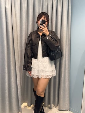「アイテム（ブルゾン）」を使った、HIROMI さん（レディース・163cm）の秋コーディネート