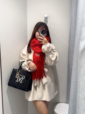 「アイテム（ストール/ショール）」を使った、HIROMI さん（レディース・163cm）の秋コーディネート