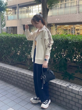 「アイテム（ジャージ）」を使った、bitaさん（レディース・163cm）の冬コーディネート