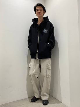 「ALAND（エーランド）のアイテム（パンツ）」を使った、ALAND JAPANさん（メンズ・180cm）の秋コーディネート