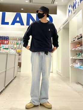 「ALAND（エーランド）のアイテム（スウェット）」を使った、ALAND JAPANさん（メンズ・180cm）の春コーディネート