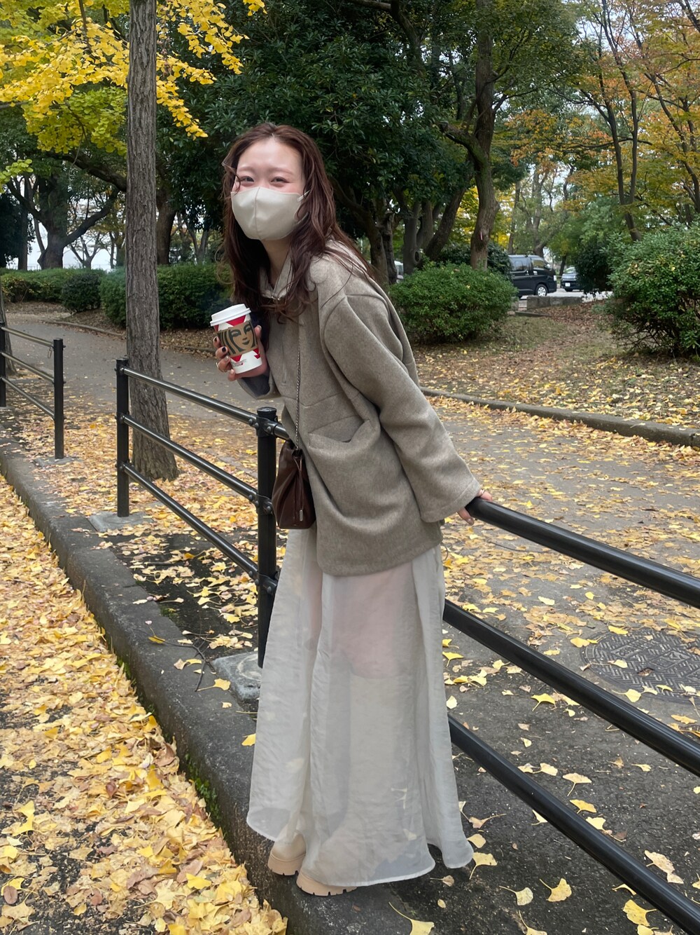 「オトナカジュアル、ニットコーデ、冬、カジュアル、お洒落さんとつながりたい、今日のコーデ、大人かわいい」｜「mysticの起毛ハーフZIPプルオーバー（ニット/セーター、ベージュ系）」を使った、Nishimura Misakiさん（レディース・160cm）の冬コーディネートの1枚目の写真