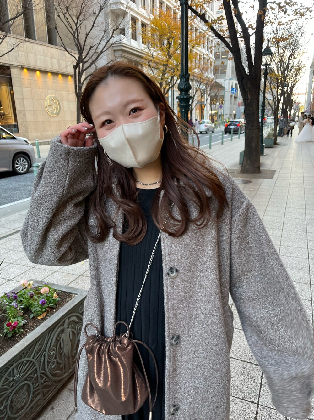 「mysticの【サイズ展開あり】ステンカラーロングコート（ステンカラーコート、ブラウン系）」を使った、Nishimura Misakiさん（レディース・160cm）の冬コーディネートの1枚目の写真