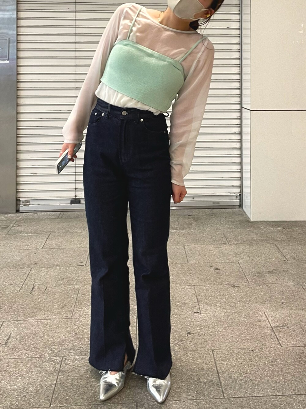 「オトナカジュアル、今日のコーデ、ゆるコーデ、ootd、春服、プチプラコーデ、春服みてみて、パンツコーデ、大人ガーリー、夏コーデ、高身長コーデ、初夏コーデ、フレアデニム、ビスチェ、ビスチェ×デニム」｜「mysticのセンターステッチフレアデニム（デニムパンツ、ブルー系）」を使った、Nishimura Misakiさん（レディース・160cm）の春コーディネートの1枚目の写真