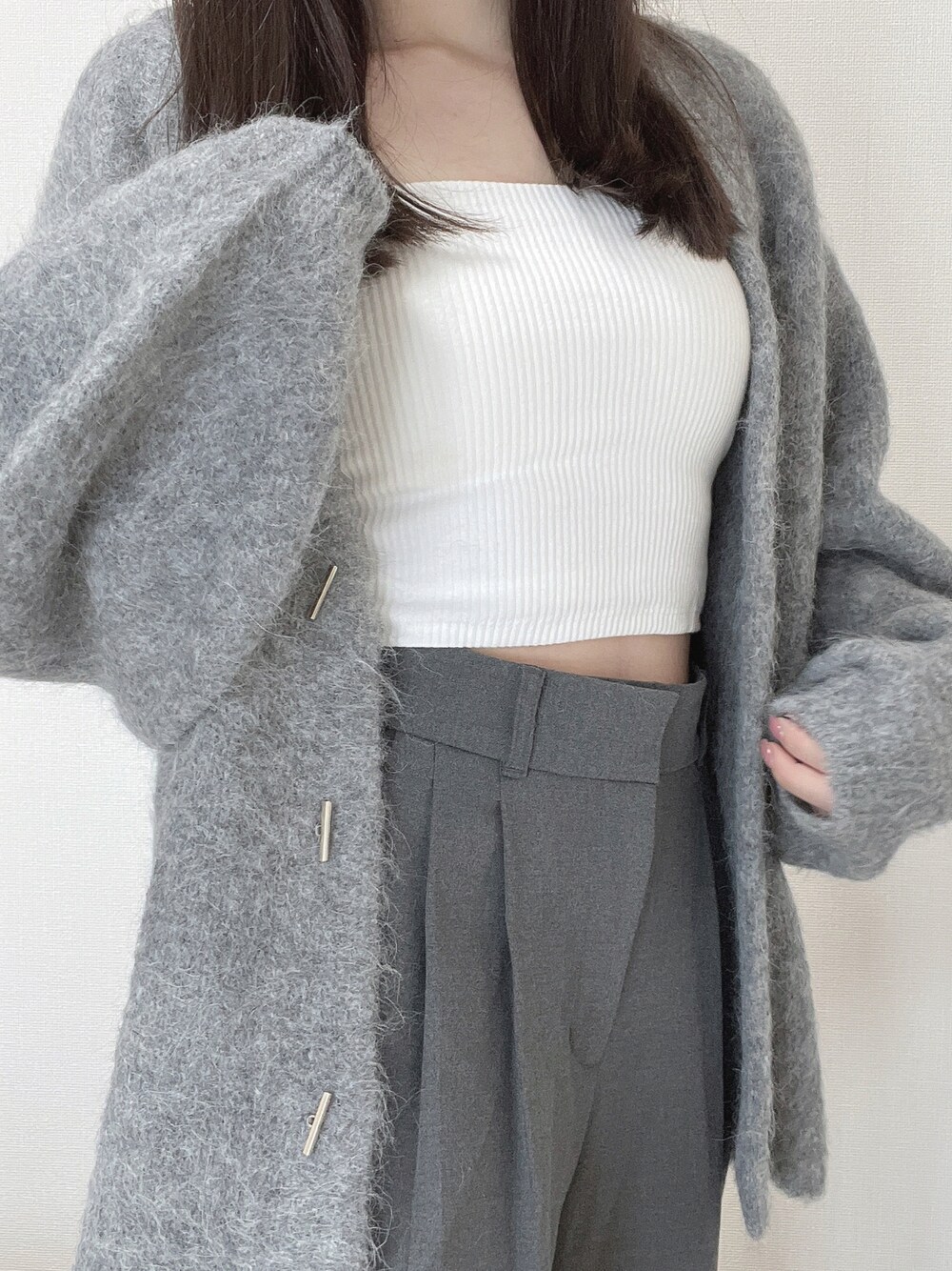 CELFORD（セルフォード）の「ヘアリーミディ丈カーディガン