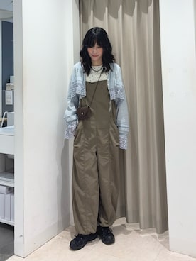 「KBF(ケイビーエフ)のポケットディティールキャミサロペット(Overall、ブラウン系)」を使った、wakaさん(レディース・162cm)の夏コーディネート