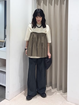 「KBF(ケイビーエフ)のバイカラークリンクルビスチェ(Other tops、グリーン系)」を使った、wakaさん(レディース・162cm)の夏コーディネート