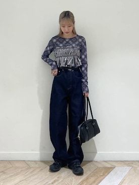 「アイテム（ベスト、シルバー系）」を使った、wakaさん（レディース・162cm）の秋コーディネート