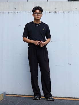 「アイテム（バングル/リストバンド）」を使った、Sasaki Daisukeさん（メンズ・175cm）の秋コーディネート