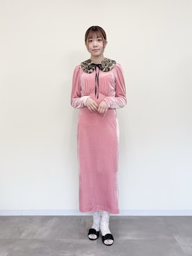 「etre loin（エトルワン）のRibbon embroidered velour dress & tippet（ドレス、ピンク系）」を使った、etre loin STAFFさん（レディース・160cm）の春コーディネート