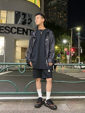 「MONCLER（モンクレール）のアイテム（ジャケット/アウター）」を使った、そーふぃさん（メンズ・170cm）の夏コーディネート