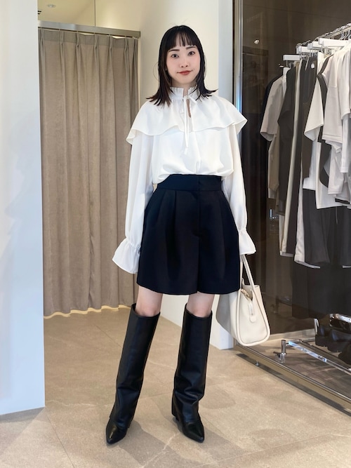 EMMEL REFINES＞EM 2タック コクーン ショートパンツ（スラックス