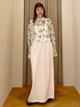 「EMMEL REFINES（エメルリファインズ）のアイテム（トップス）」を使った、笹原(sasahara)さん（レディース・153cm）の春コーディネート