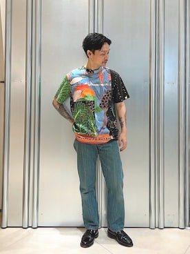 「Desigual（デシグアル）のアイテム（Tシャツ/カットソー）」を使った、Desigual博多STAFFさん（メンズ・160cm）の春コーディネート