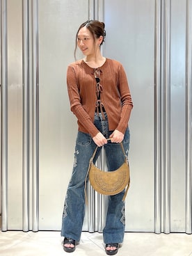 「Desigual（デシグアル）のアイテム」を使った、Desigual博多STAFFさん（骨格ナチュラル・レディース・164cm）の春コーディネート