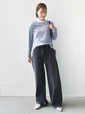 「アイテム（Tシャツ/カットソー、ブルー系）」を使った、NAGASHIMAさん（レディース・164cm）の冬コーディネート