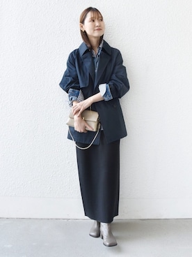 「SHIPS（シップス）の《追加》〈手洗い可能〉ECO BLUE(R) リブ ジャージー 2WAY ストレッチ スカート（スカート、ブラック系）」を使った、NAGASHIMAさん（レディース・164cm）の春コーディネート