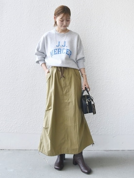 「SHIPS（シップス）のアイテム（スウェット）」を使った、NAGASHIMAさん（レディース・164cm）の秋コーディネート