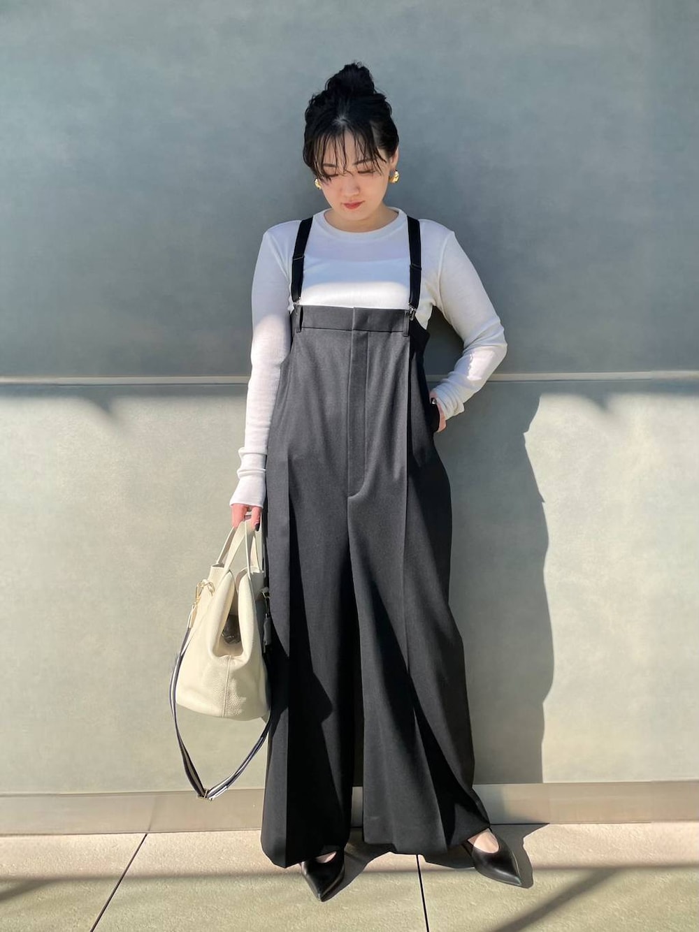 Curensology(カレンソロジー)/ウールサロペットパンツを使った人気