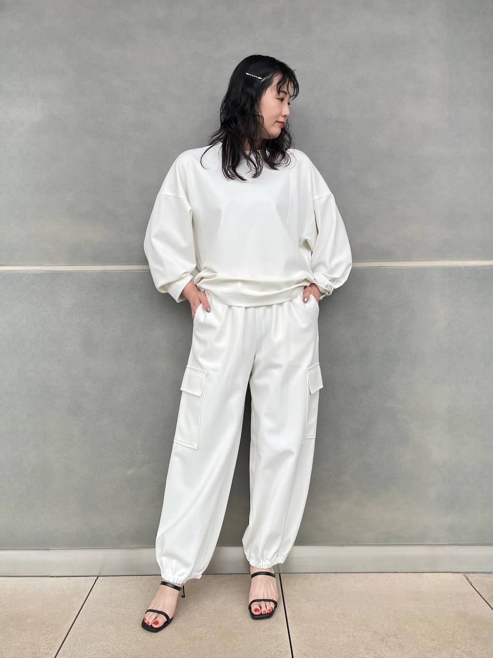 【極美品】Curensology カレンソロジー　ストレッチプルオーバー 紺 Curensology（カレンソロジー）の「Curensology(カレンソロジー