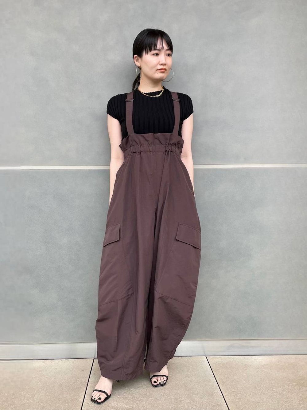 2024✨ カレンソロジー　コットンナイロンサロペットパンツ　ブラウン　F Curensology（カレンソロジー）の「Curensology(カレンソロジー