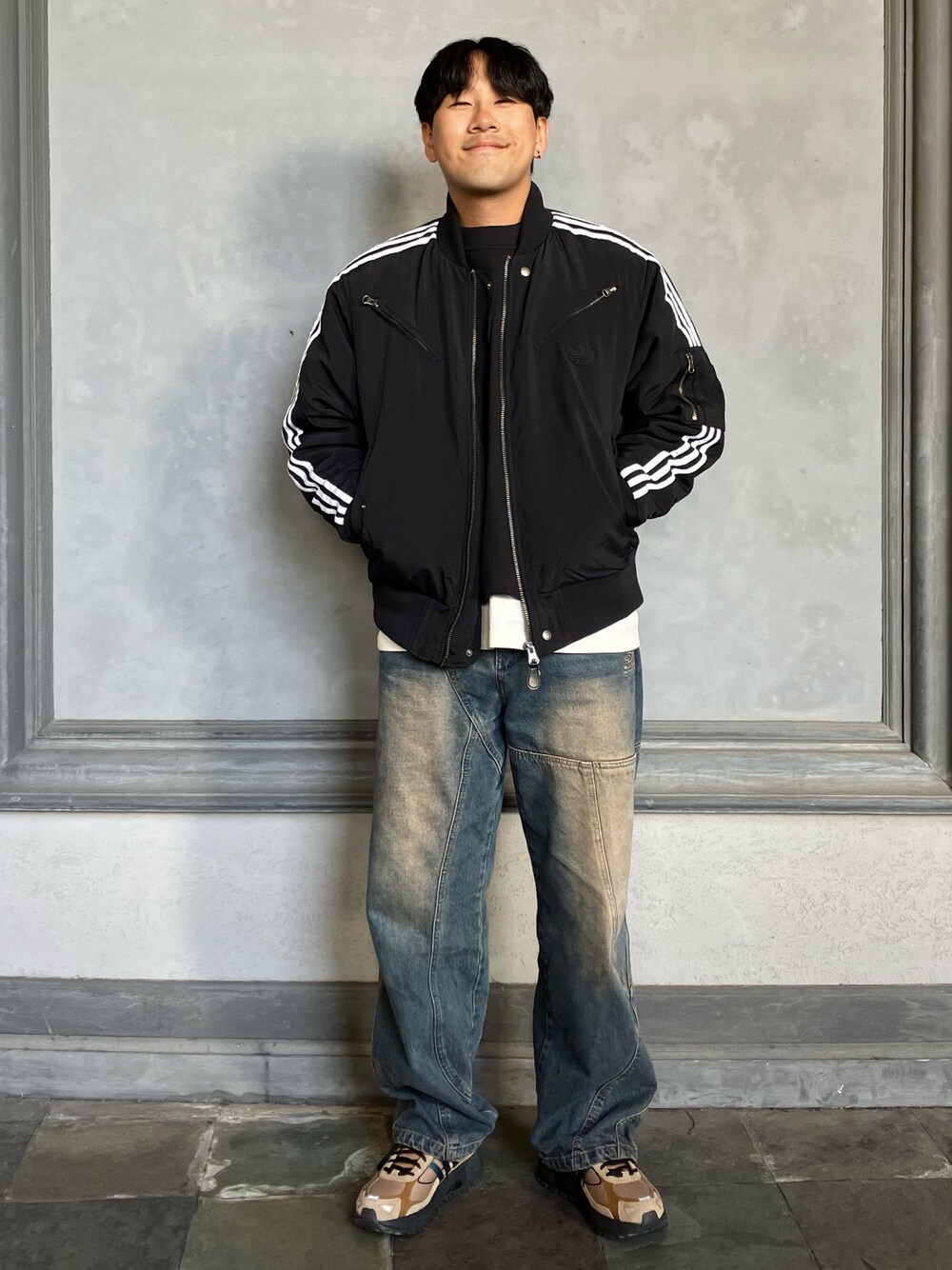 「スニーカー、ジャケット、アウター、adidas、アディダス、adidas originals、アディダスオリジナルス、パデッドジャケット、レスポンス」｜「adidasのジャケット NEW PAD JKT / アディダスオリジナルス adidas Originals（ダウンジャケット/コート、ブラック系）」を使った、KMさん（メンズ・179cm）の秋コーディネートの1枚目の写真