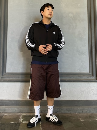 【ヴィンテージ】アディダス サイドスリーストライプ ブルーショートパンツ 1723870149_320.jpg