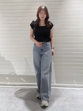 「FREE'S MART（フリーズマート）の◆シャーリングフレンチブラウス（シャツ/ブラウス、ブラック系）」を使った、RIKOさん（レディース・163cm）の春コーディネート
