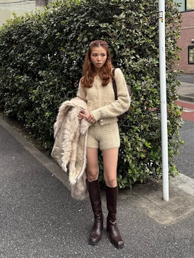 　湊有里紗さんのコーディネート