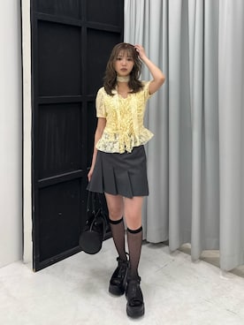 　湊有里紗さんのコーディネート