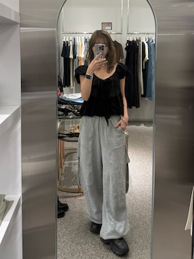 　湊有里紗さんのコーディネート
