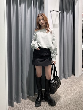 　湊有里紗さんのコーディネート