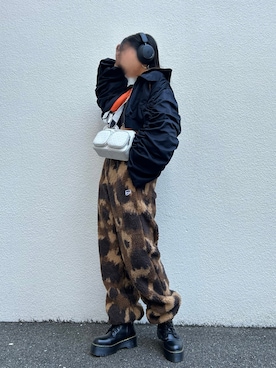 「アイテム（MA-1）」を使った、みみさん（レディース・155cm）の秋コーディネート