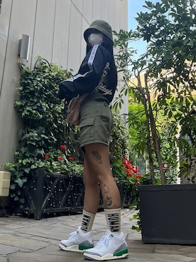 「アイテム（ジャージ）」を使った、みみさん（レディース・155cm）の秋コーディネート