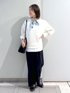 「アイテム（バンダナ/スカーフ）」を使った、sayaさん（レディース・155cm・30代）の秋コーディネート