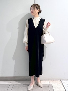 「アイテム（ジャンパースカート）」を使った、sayaさん（レディース・155cm）の秋コーディネート