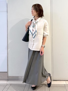 「アイテム（バンダナ/スカーフ）」を使った、sayaさん（レディース・155cm・30代）の秋コーディネート