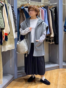 「studio CLIP（スタディオクリップ）のチノタックスカーチョ（その他パンツ、グレー系）」を使った、tosa0101さん（レディース・152cm）の秋コーディネート
