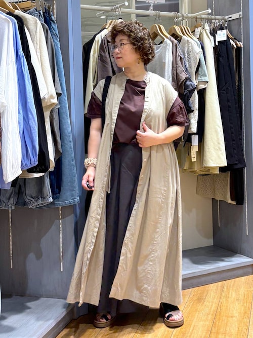 新品　スタジオボエム　ワンピース　4
サイズ 優木まおみさんコラボ】秒映えセレモニー セットアップ