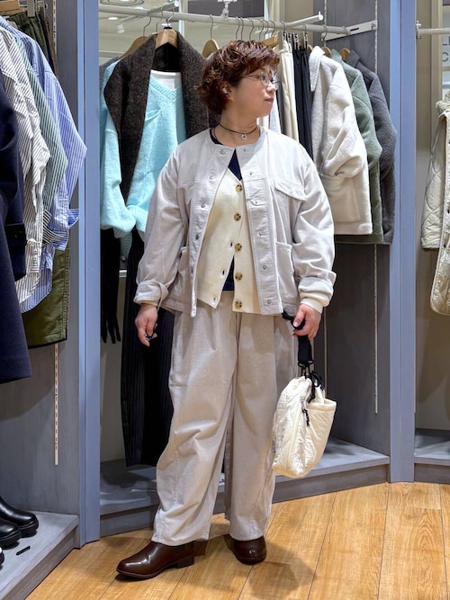 Sally Scott　フラワー刺繍 太畝コーデュロイ ノーカラージャケット セール】先染めコーデュロイジャケット（ノーカラージャケット