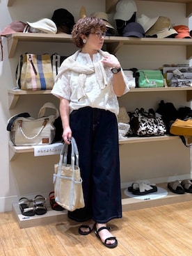 「studio CLIP（スタディオクリップ）のキャンバストートBAG（トートバッグ、ベージュ系）」を使った、tosa0101さん（レディース・152cm）の春コーディネート
